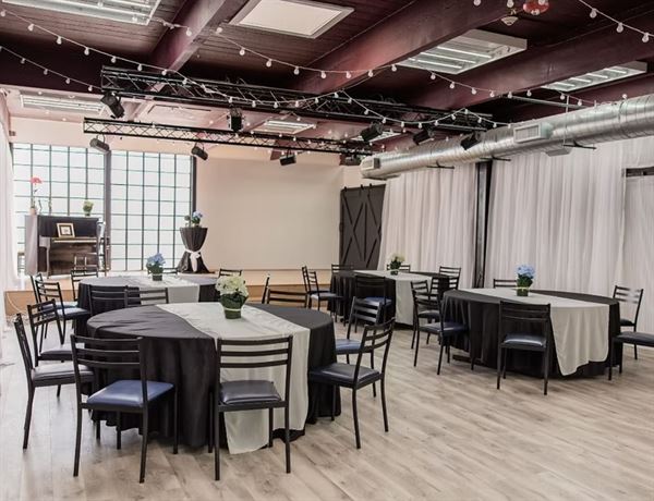 Rockleys' Event Center & Suites