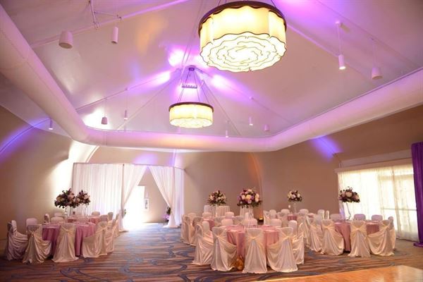 DoubleTree by Hilton Hotel San Diego - Mission Valley