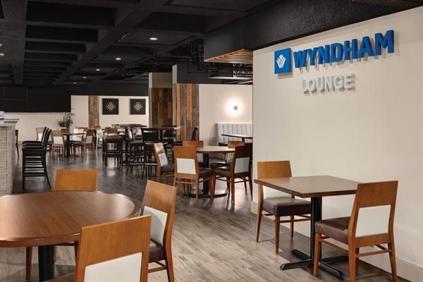 Wyndham Edmonton Hotel & Conference Centre