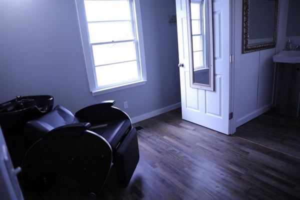 Dreams 2 Come Wedding and Event Venue, LLC