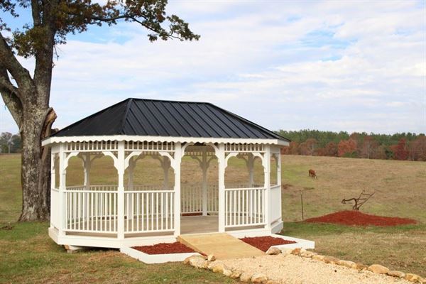 Dreams 2 Come Wedding and Event Venue, LLC