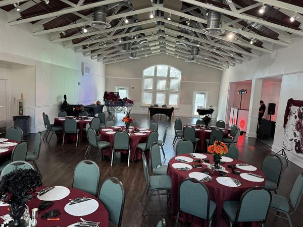 Palm Harbor, White Chapel and Harbor Hall