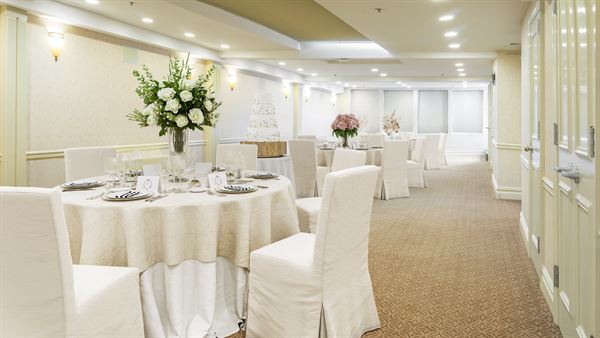 The Penthouse at The Lucerne Hotel