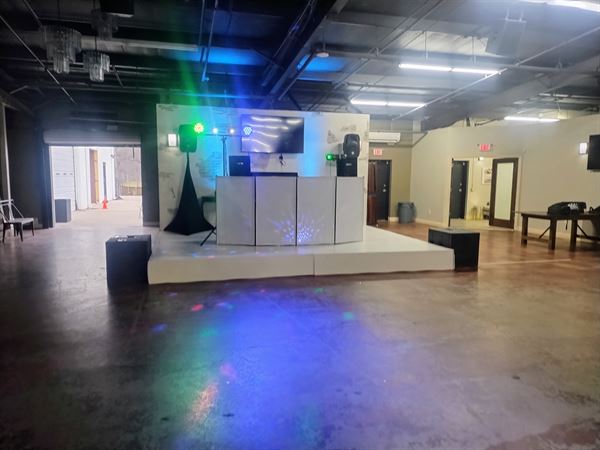 LD's Karaoke & DJ Services