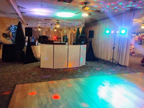 LD's Karaoke & DJ Services