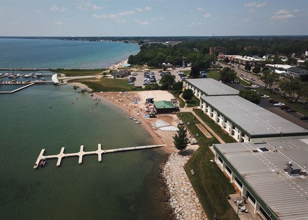 Tawas Bay Beach Resort And Conference Center