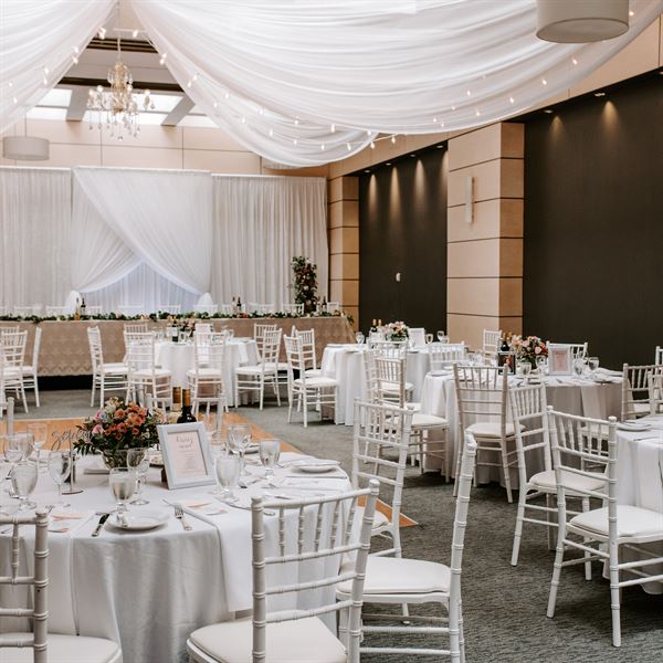 Signature weddings and rentals