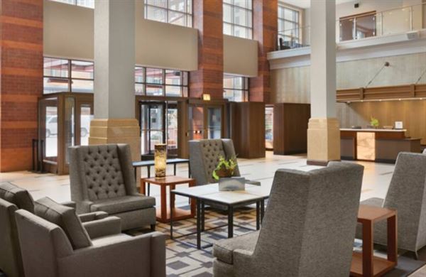 Embassy Suites Hotel Des Moines Downtown