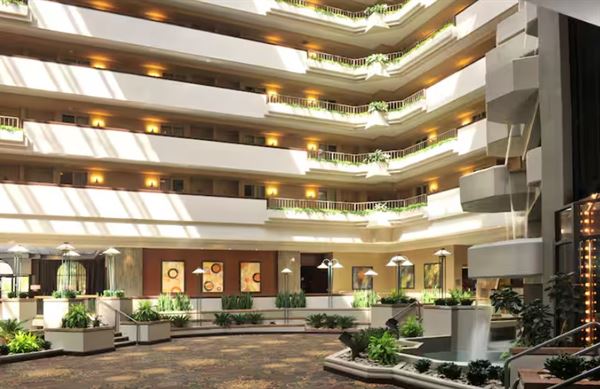 Embassy Suites Hotel Des Moines Downtown
