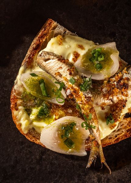 LOOP LINE | Bottle Shop & Wine Bar