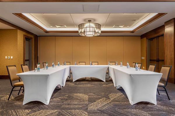 Cambria Hotel - Arundel Mills | BWI Airport