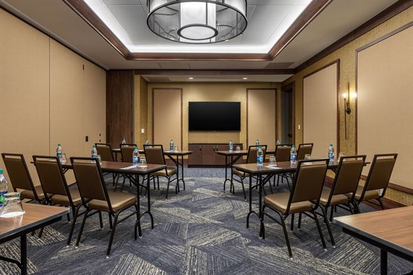 Cambria Hotel - Arundel Mills | BWI Airport