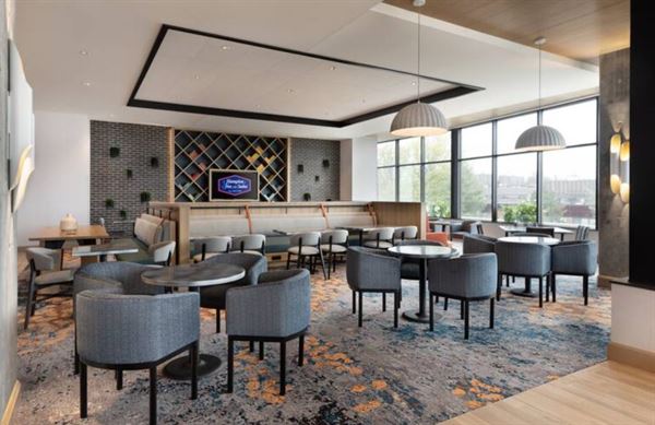 Hampton Inn and Suites Watertown Boston