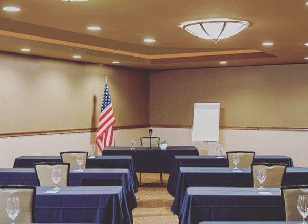 The Elevation Hotel And Spa