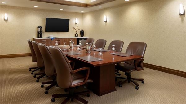 The Elevation Hotel And Spa