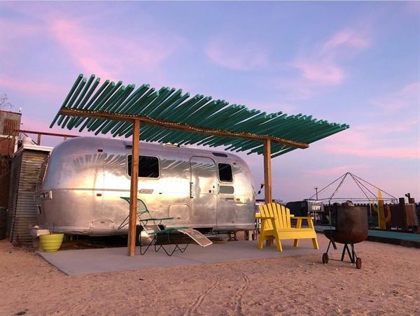 Hicksville Trailer Palace