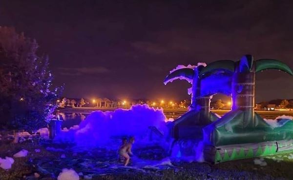 Entertainment Voyager Professional Karaoke DJ Band And Bounce Houses