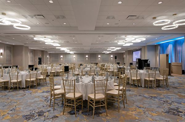 Doubletree by Hilton West Edmonton