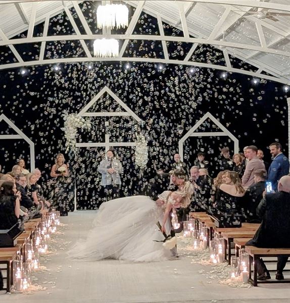 The Willow's Wedding Venue of Franklinton