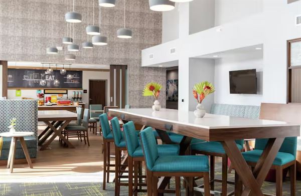 Hampton Inn & Suites Irving Hwy 183