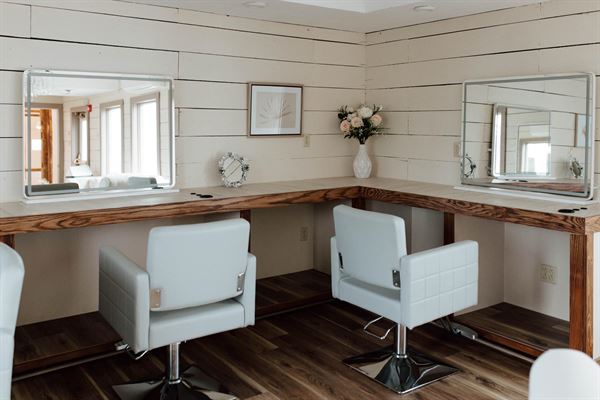 Sandstone Valley Farms