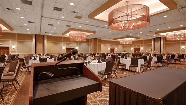 Best Western Premier - The Central Hotel & Conference Center