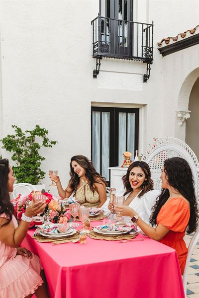 aMoni Designs & Events