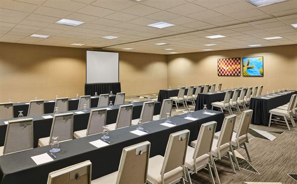 Sheraton Tucson Hotel & Suites