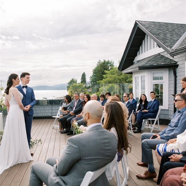 The Landing at Beach House Restaurant