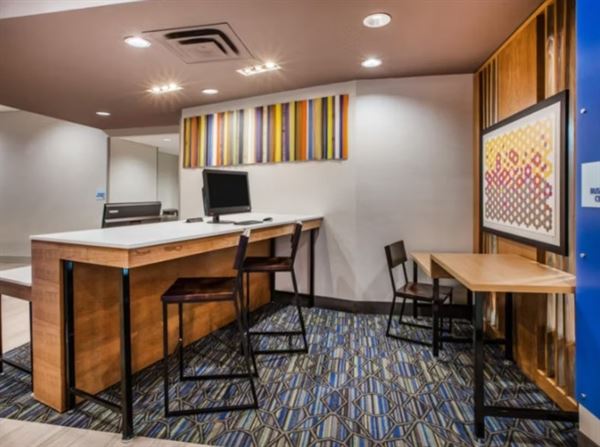 Holiday Inn Express Woodstock