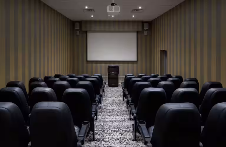 DoubleTree by Hilton Hotel Orlando East-UCF Area