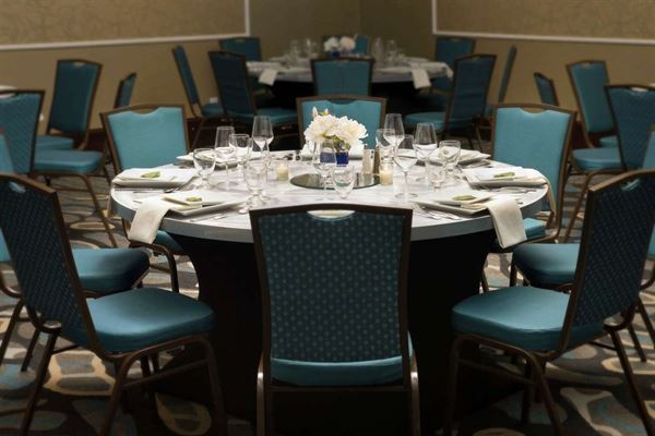 Embassy Suites by Hilton Atlanta Airport