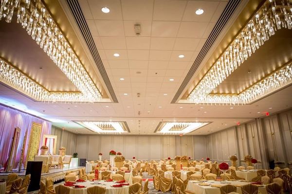 DoubleTree by Hilton Hotel Houston - Greenway Plaza