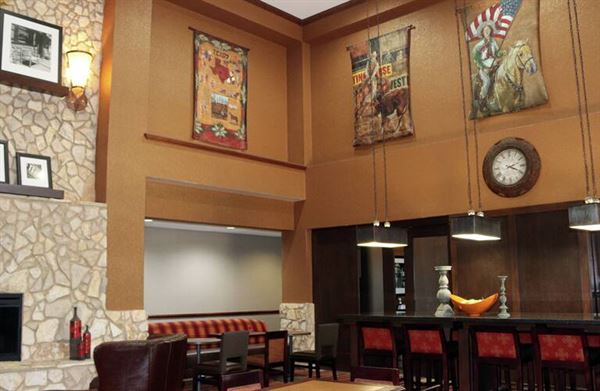 Hampton Inn & Suites Stephenville