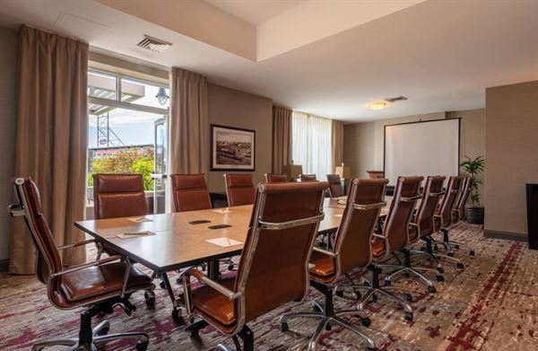 The Hilton Garden Inn Manchester Downtown