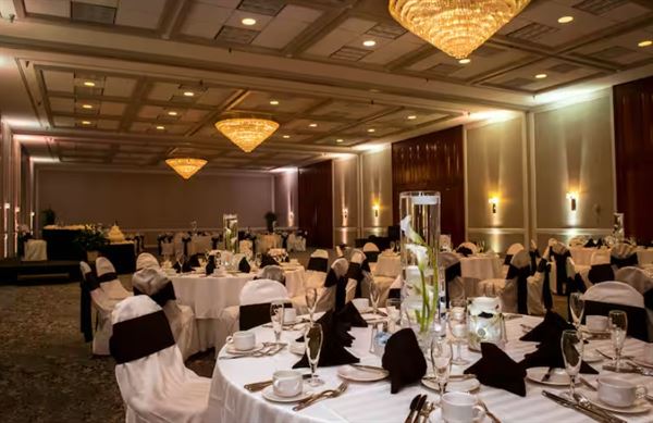 DoubleTree by Hilton Hotel Philadelphia Airport