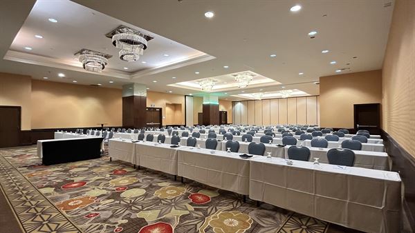 Embassy Suites by Hilton Los Angeles - Glendale