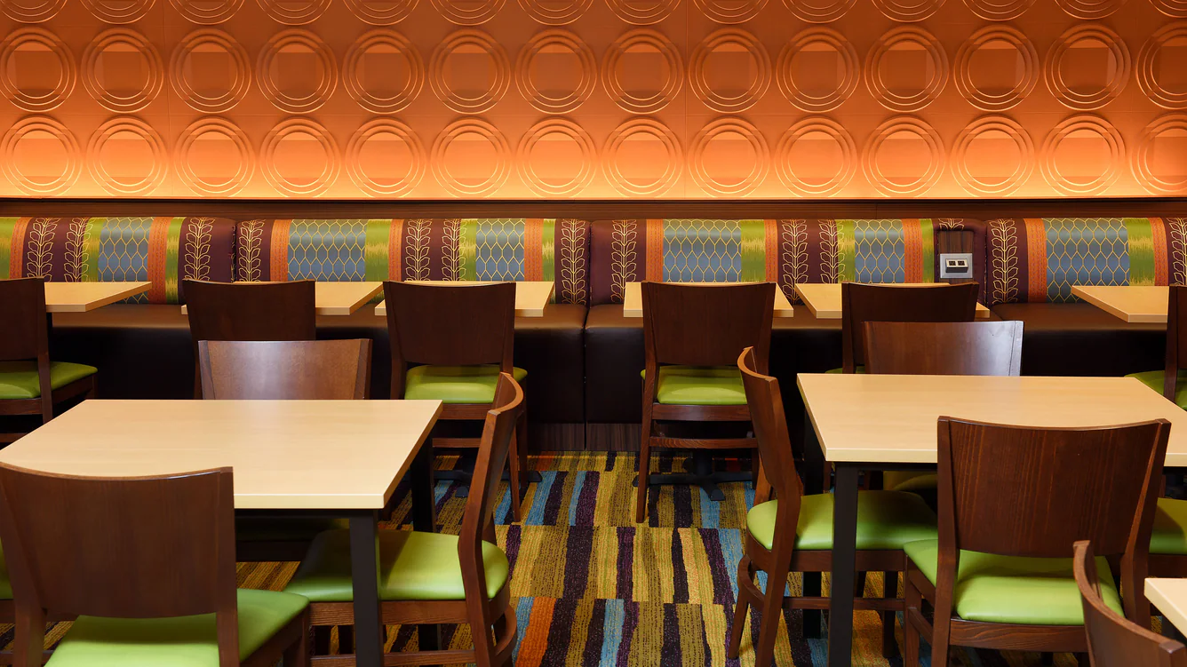 Fairfield Inn & Suites Omaha West