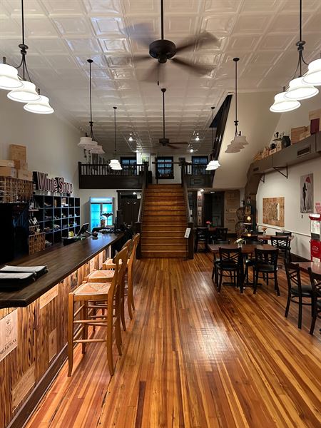 Carolina Wine Merchants / Vinous Wine Bar