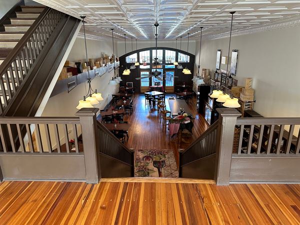 Carolina Wine Merchants / Vinous Wine Bar