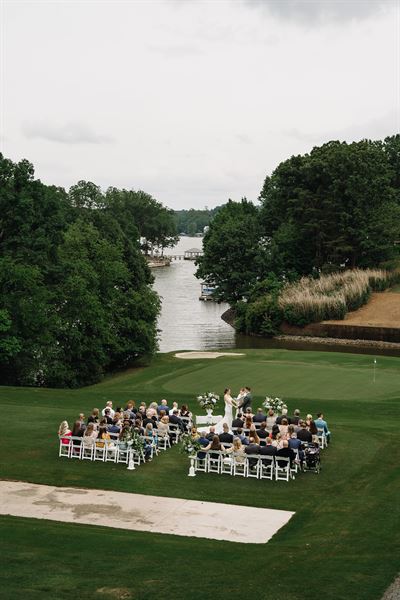 River Hills Country Club