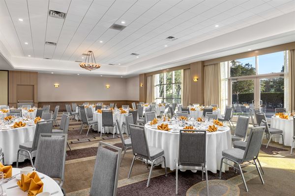 Embassy Suites Anaheim - South