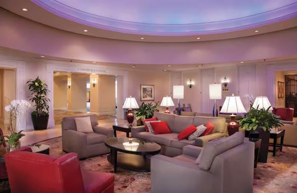 DoubleTree by Hilton Hotel Chicago - Oak Brook