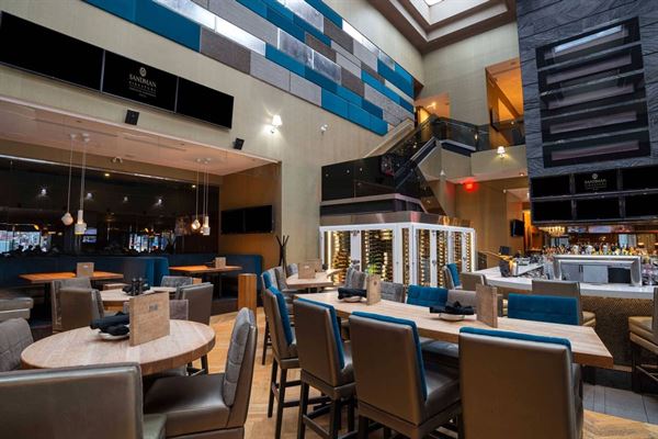 Sandman Signature Edmonton Downtown