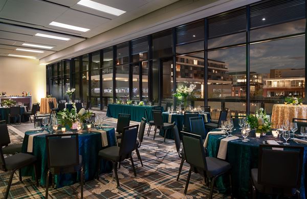 The Jacquard Hotel & Rooftop