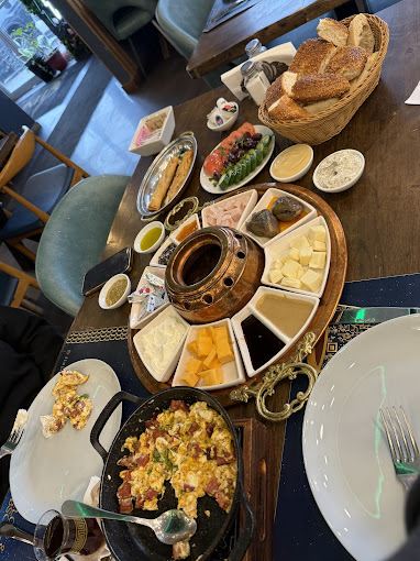 Finjan - Middle Eastern Turkish Restaurant