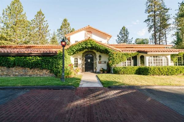 Château du Sureau & Elderberry House