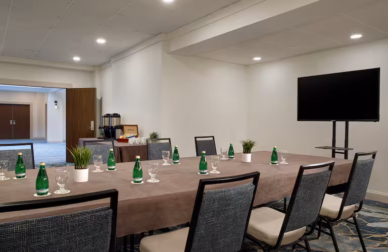 DoubleTree Suites by Hilton Hotel Orlando - Lake Buena Vista