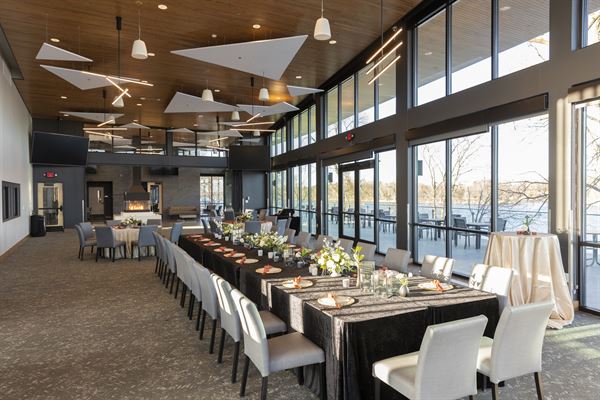 Mississippi Crossings Event Center