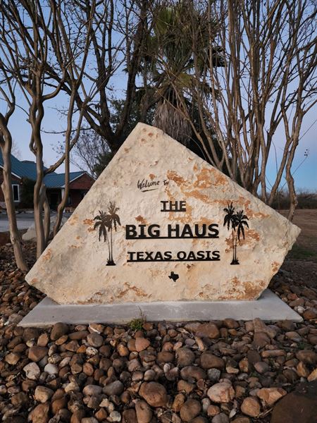 The BIG HAUS  - Texas Event Oasis!